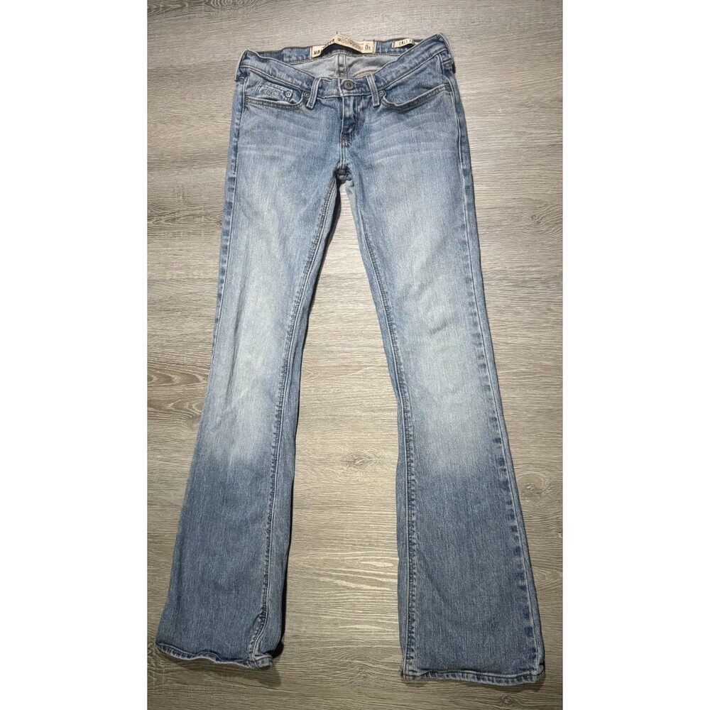 Hollister ULTRA Low-Rise Vintage Cali Flare Jeans Womens Y2k Indie Boho Size 0s